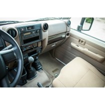 TOYOTA LAND CRUISER GRJ78 BLANC BM5 AVEC POWER PACK ET DOUBLE RESERVOIR